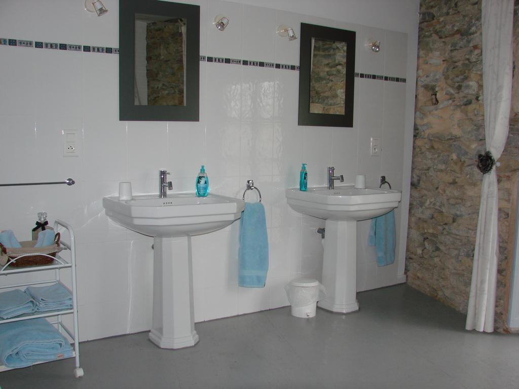 B&B Tour De Saint Anne Azille Δωμάτιο φωτογραφία